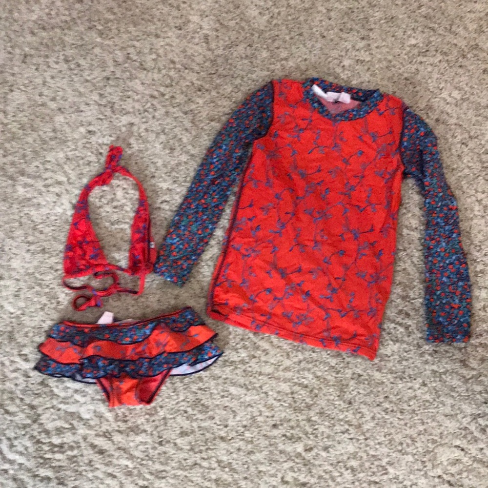 Dramaqueen bikini and rashguard 8 (6 ?)